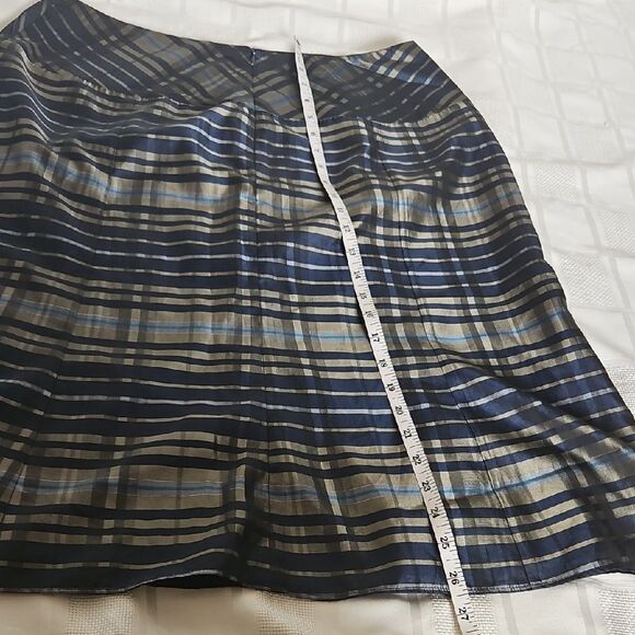 Black Knee-Length A-Line Cocktail Skirt - Picture 10 of 16